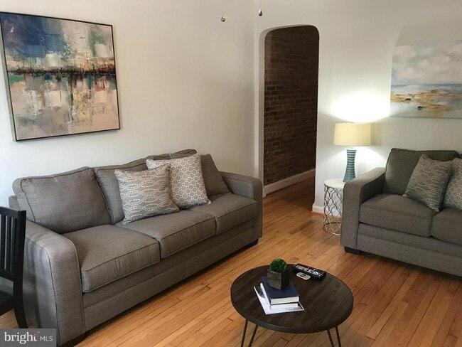 property at 731 13th St NE