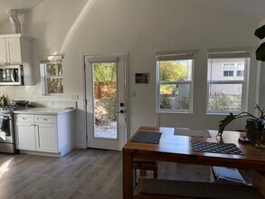 3308 Hermanos St in Pasadena, CA - Building Photo - Building Photo