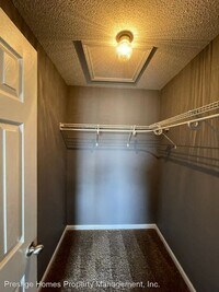 51 Courtyard Way photo'