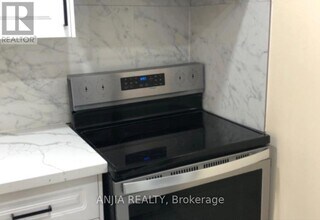 20 Colinayre Crescent in Toronto, ON - Building Photo - Building Photo