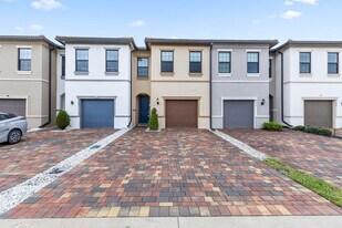 8612 Escue St in Wellington, FL - Building Photo