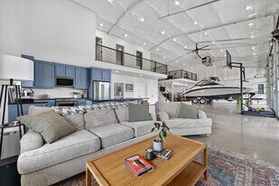 9082 Wolf Run in Ponder, TX - Building Photo