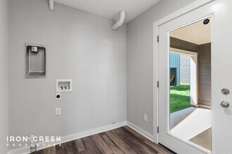 52 W Cascade St in Asheville, NC - Building Photo - Building Photo