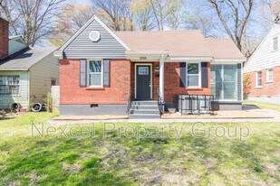 1055 University St in Memphis, TN - Building Photo