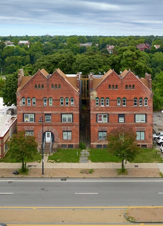 514 Lake Ave in Rochester, NY - Foto de edificio