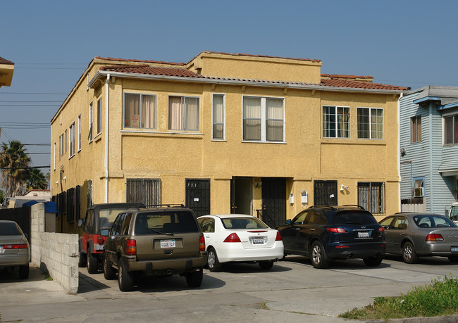 731 N Heliotrope Dr in Los Angeles, CA - Building Photo - Building Photo