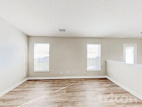 956 Ashland Ave in Statesville, NC - Foto de edificio - Building Photo