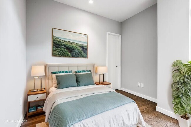 188 1st Ave, Unit 2S in New York, NY - Foto de edificio - Building Photo