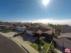 29303 Stadia Hill Ln in Rancho Palos Verdes, CA - Building Photo - Building Photo