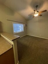 1327 E Oakland St in Rapid City, SD - Building Photo - Building Photo