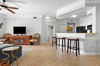 3303 Myrtlewood Cir E in Palm Beach Gardens, FL - Building Photo - Building Photo