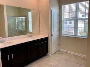 1336 Shinnecock Hills Dr in Davenport, FL - Building Photo - Building Photo
