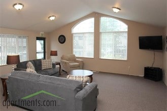 Vista Pointe Luxury Apartments in Salem, OR - Foto de edificio - Interior Photo