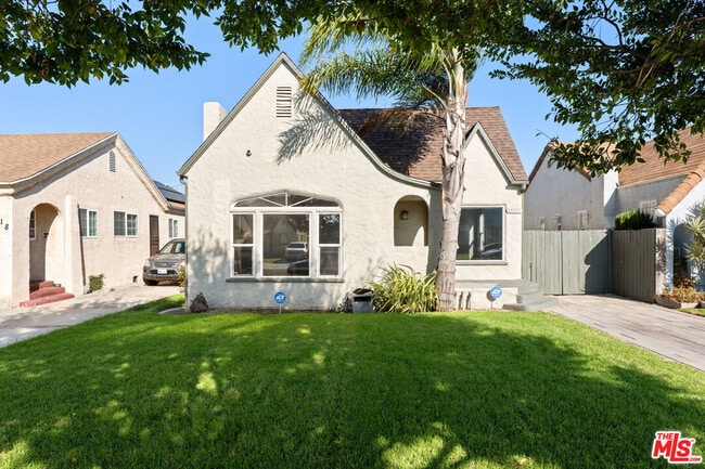 property at 7822 S Halldale Ave