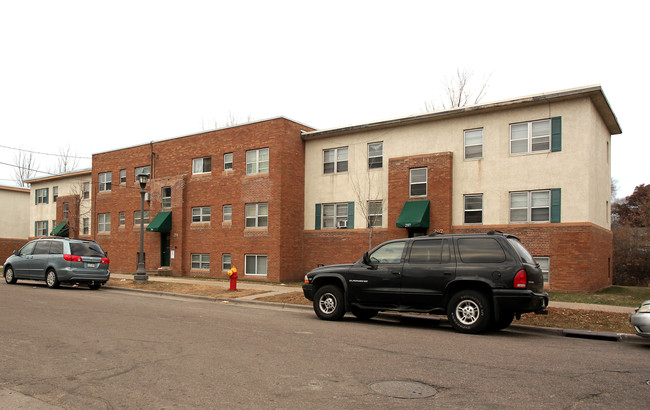 273 Birmingham St in St. Paul, MN - Foto de edificio - Building Photo