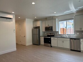 937 Middle Rincon Rd in Santa Rosa, CA - Building Photo - Building Photo