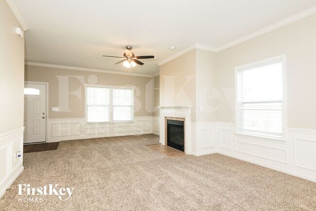 14435 Lake Crossing Dr in Charlotte, NC - Building Photo - Building Photo
