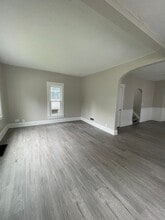 220 Gurley Ave in Marion, OH - Building Photo - Building Photo