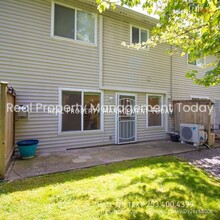 7201 194th Ave E in Bonney Lake, WA - Building Photo - Building Photo