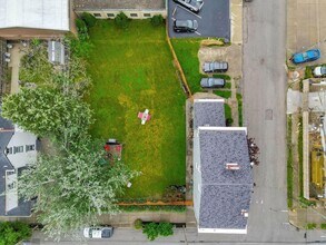 1232 Russell St in Covington, KY - Building Photo - Building Photo