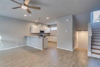 1356 N Hog Trough Dr in Fayetteville, AR - Building Photo - Building Photo