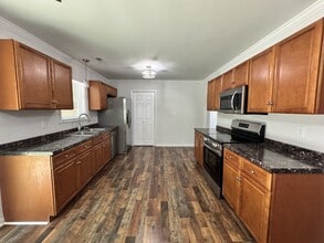 510 Redwood Pl in Jacksonville, NC - Building Photo - Building Photo