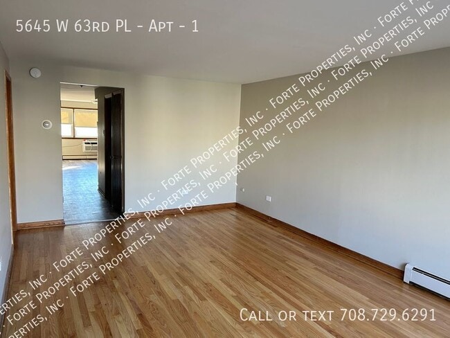 5645 W 63rd Pl-Unit -1 in Chicago, IL - Building Photo - Building Photo