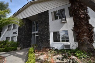 5230 Vesper Ave in Los Angeles, CA - Building Photo