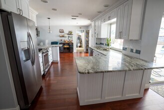 8679 Merrimoor Blvd in Seminole, FL - Building Photo - Building Photo