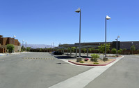 Coral Mountain Apartments in La Quinta, CA - Foto de edificio - Building Photo