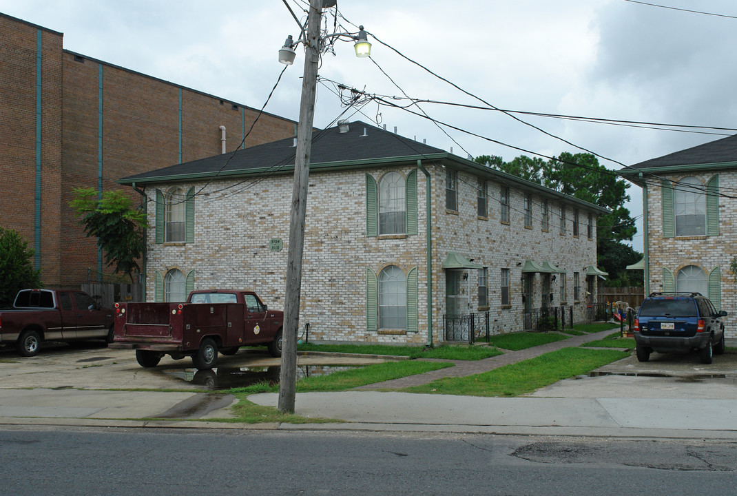 3104-3110 Transcontinental Dr in Metairie, LA - Building Photo