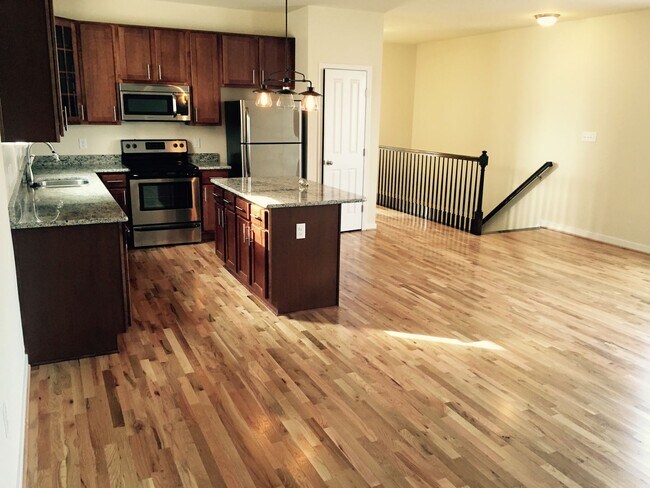 807 N 23rd St-Unit -#2 in Richmond, VA - Building Photo - Building Photo