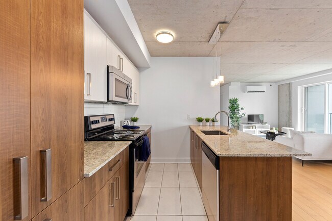 Le 3280 Cavendish in Montréal, QC - Building Photo - Building Photo