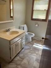 161 Starling Rd in Springfield, MA - Building Photo - Building Photo