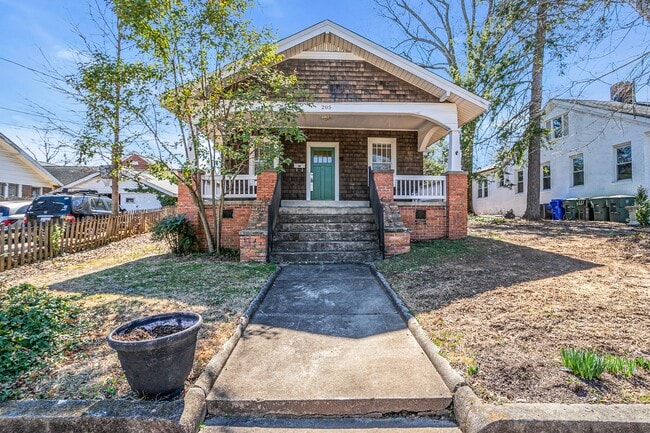 205 Croft St in Greenville, SC - Building Photo - Building Photo