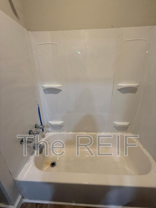 16188 Lawton St in Detroit, MI - Foto de edificio