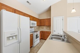 292 Oak Crest Cir in Longs, SC - Building Photo - Building Photo