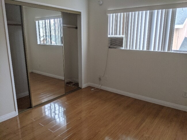 6650 Beck Ave in Los Angeles, CA - Foto de edificio - Building Photo