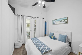 4955 Baja Ct in San Diego, CA - Building Photo - Building Photo