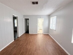 3527 3rd Ave N in St. Petersburg, FL - Building Photo - Building Photo