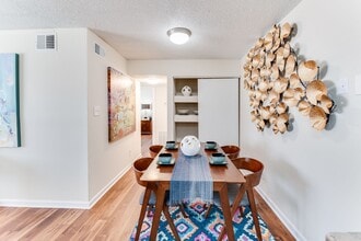 The Overlook Apartment Homes in Huntsville, AL - Foto de edificio - Building Photo