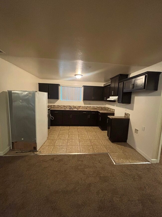 401 W 105th St in Los Angeles, CA - Building Photo - Building Photo