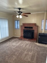 2607 Alamo Dr in Anderson, CA - Building Photo - Building Photo
