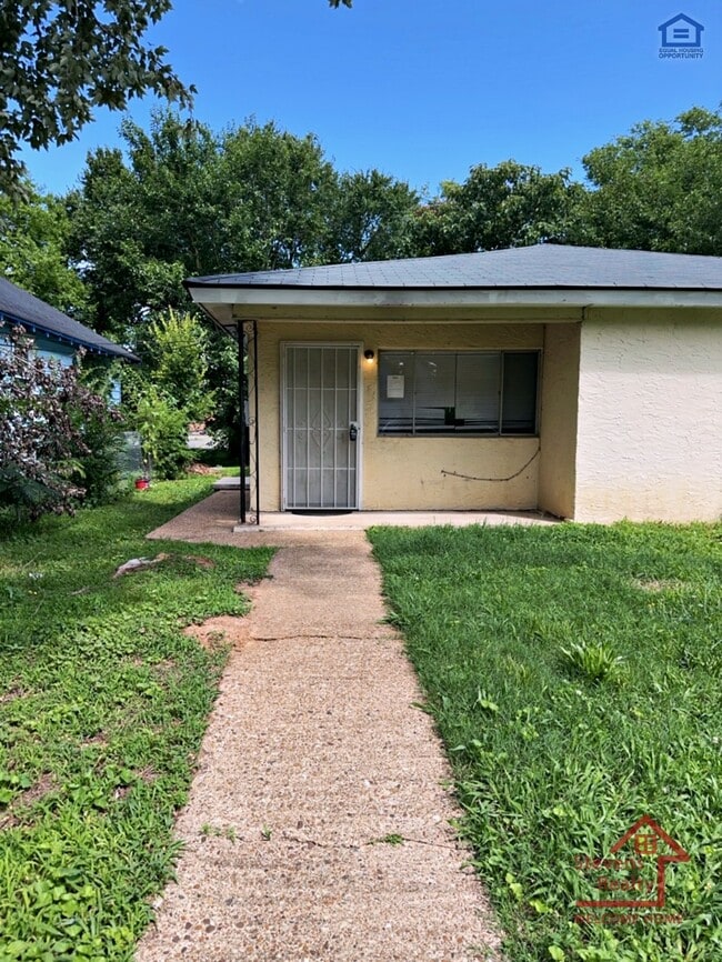 property at 3602 Dorris St