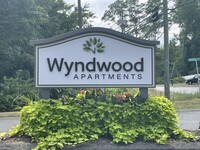 Wyndwood Apartments in East Windsor, CT - Foto de edificio - Building Photo