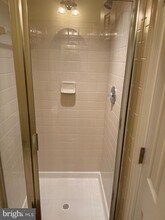 12500 Rustic Rock Ln in Beltsville, MD - Foto de edificio - Building Photo