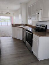 2120 Heron Lake Dr in Punta Gorda, FL - Building Photo - Building Photo