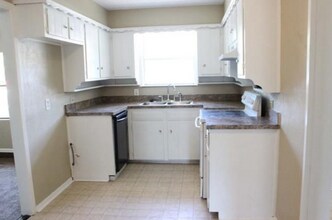 6000 Lindy Ln in Watauga, TX - Building Photo - Building Photo