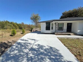 3824 Patman St in Lancaster, TX - Building Photo - Building Photo