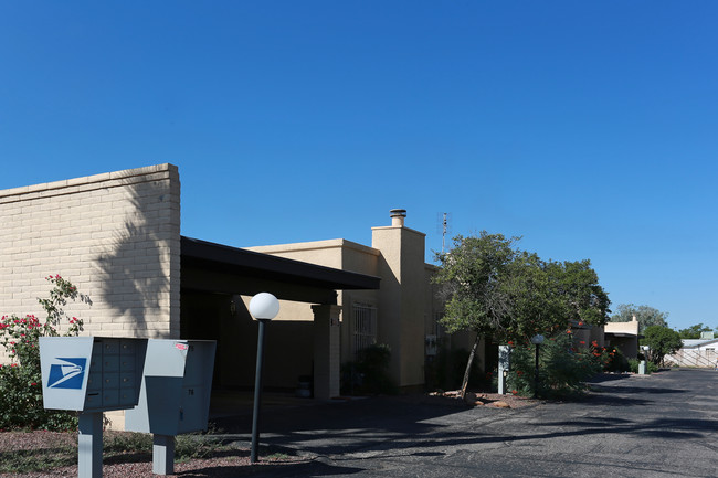 1151-1171 N Sonoita Ave in Tucson, AZ - Building Photo - Building Photo